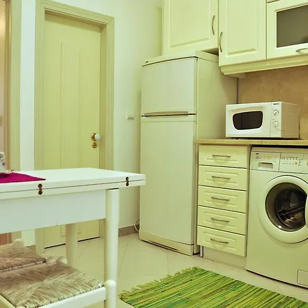 Lisbon Downtown Apartment דירה *